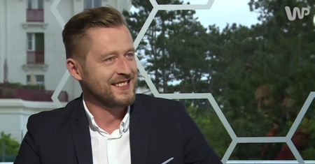 #dziejesienaeuro. Joachim Loew ponownie "gwiazdą" internetu. Kamil Kosowski "tłumaczy" trenera