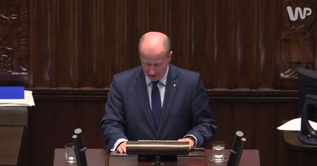 PiS wyciąga rękę do KOD? Ważna deklaracja z sejmowej mównicy