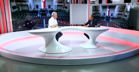 #dziejesienazywo: Paweł Kukiz kpi z Ryszarda Petru: bohater, te wywinięte rękawki