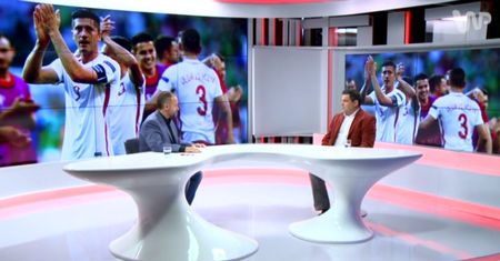 #dziejesienaeuro. Robert Lewandowski wykonał tytaniczną pracę. "Przepychał się z tymi drwalami"