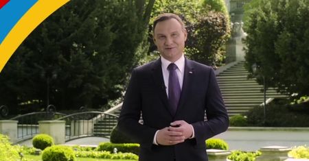 Andrzej i Agata Duda zapraszają na Światowe Dni Młodzieży po  angielsku