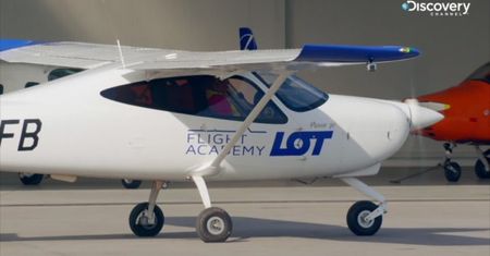 Tak szkolą pilotów samolotów pasażerskich. Niewielu stać na taki luksus