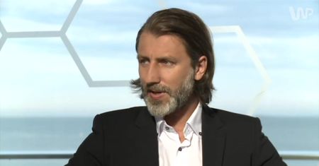 #dziejesienaeuro. Ludzie z cienia Adama Nawałki. "Bez nich selekcjoner by nie istniał"