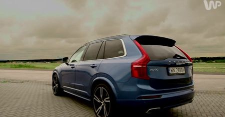 Lexus RX450h vs. Volvo XC90 Hybrid