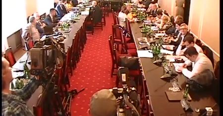 Nowelizacja ustawy o TK. Burza w komisji sprawiedliwości