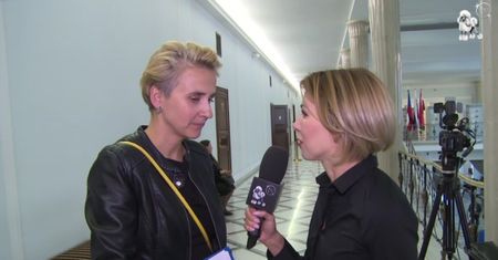 Scheuring-Wielgus: "Polecam wszystkim "Smoleńsk" jako artystyczne dno!"