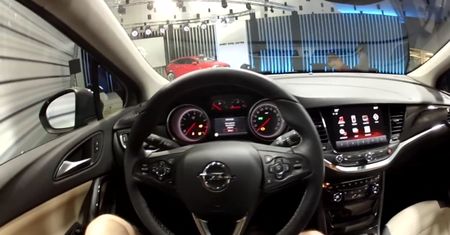 Opel Astra - jakie robi pierwsze wrażenie najnowszy kompakt Opla?