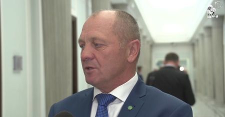 Sawicki: "Byłem za odrzuceniem obu projektów, jest wiele innych CIEKAWSZYCH SPRAW!"