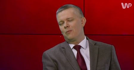 "Borusewicz jest legendą. Karczewski przekracza granice żałości"