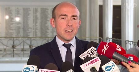Oświadczenia majątkowe i zaświadczenia o stanie zdrowia od sędziów TK? Tego chce PiS
