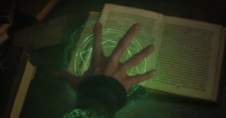 Doctor Strange (2016)