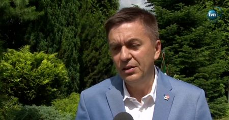 Puste samoloty poleciały po turystów do Turcji
