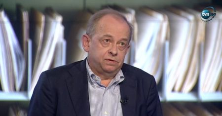 Prof. Sadurski: powstańcy są psychicznie torturowani przez szefa MON Antoniego Macierewicza