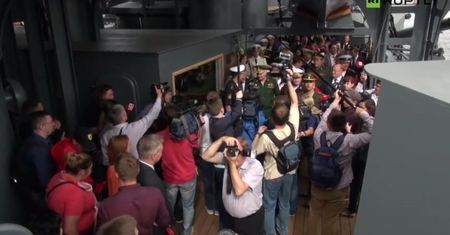 Legendarny pancernik Aurora otwarty dla zwiedzających w Sankt Petersburgu