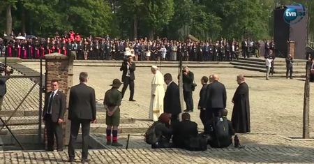 Papież Franciszek przywitał się ze Sprawiedliwymi wśród Narodów Świata