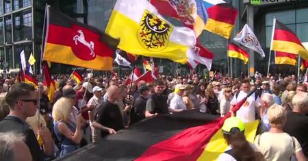 "Merkel musi odejść"!. Niemcy protestują
