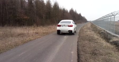 BMW X6 M50d - start z launch control