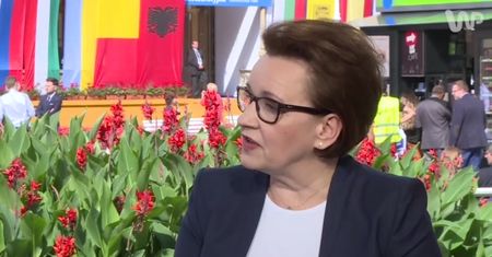 Reforma edukacji. Zalewska: w 2019 roku nie czeka nas katastrofa