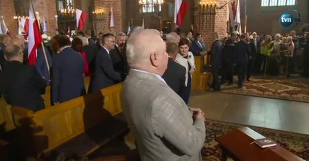Andrzej Duda i Lech Wałęsa podali sobie ręce