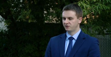 Rodzice i dziadkowie nagradzają za oceny gotówką. Czy to dobry pomysł?