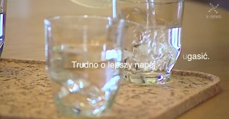 Co i ile pić, aby zaspokoić pragnienie w trakcie upałów?