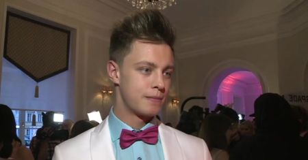"Moi fani są często bardzo młodzi. Moje posty powinny ich czegoś uczyć!"