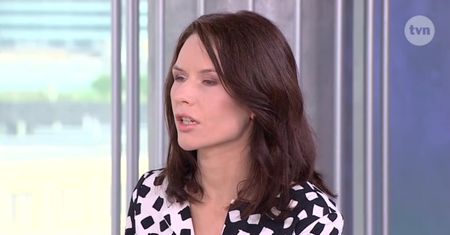 Seksuolog o kontrowersyjnym zdjęciu ojca i syna: "Nie widzę w tym nic oburzającego"