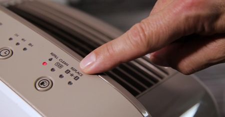 Oczyszczacze Philips: recepta na czyste powietrze w mieszkaniu