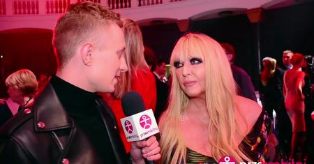 Fan oświadczył się Rodowicz w USA. "Twierdzi, że ma świetny charakter i będzie mnie zabierał pod palmy"