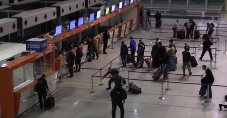 Jak wyglądałby atak terrorystów na Okęcie? Policja zrobiła głośny pokaz