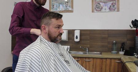 Prezes Stali Gorzów dołączył do akcji Movember (WIDEO)
