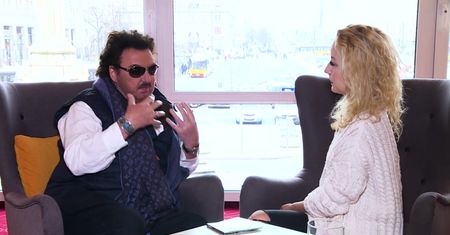 Krzysztof Krawczyk rozwiewa wątpliwości co do jego zdrowia i ... śpiewa naszym widzom!