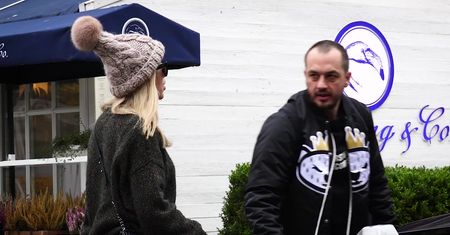 Chodakowska w butach za 5 tysięcy uśmiecha się do paparazzi