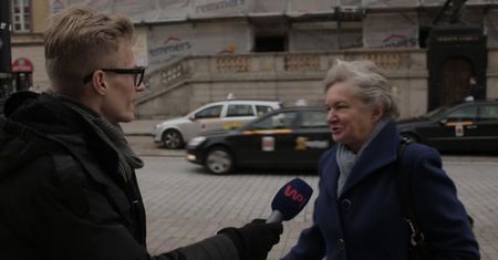 Chcą jej wykupić wycieczkę i wysłać na emeryturę. Warszawiacy składają życzenia Hannie Gronkiewicz-Waltz