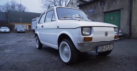 Od zdjęć zardzewiałego wraku do rosołu. Historia Malucha dla Toma Hanksa