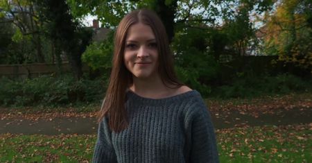 PODSTAWY FOTOGRAFII: Jesienny portret, otwarta przysłona i minimum sprzętu