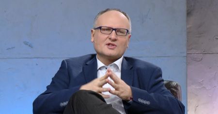 „W obozie władzy rzeczywiście toczy się jakaś walka”. Komentarze po doniesieniach o nowym premierze