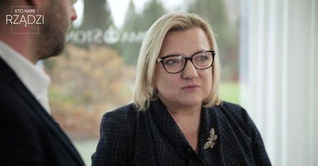 "Kto nami rządzi?". Odwiedzamy rodzinną miejscowość Beaty Kempy