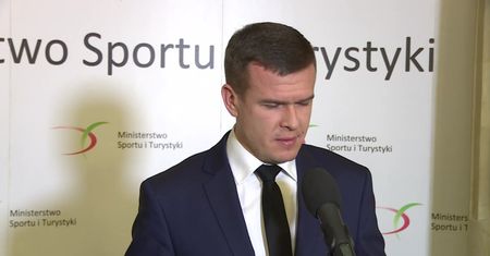 Witold Bańka: Finansowanie nie jest prawem, tylko przywilejem