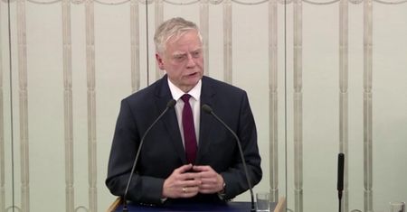Senator PiS przyznaje, że reforma SN złamie konstytucję