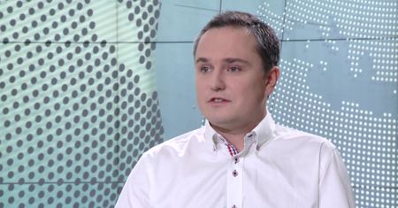 Patryk Serwański: Gdyby rok temu Stoch musiał skakać w kwalifikacjach, pewnie nie odniósłby sukcesu w TC