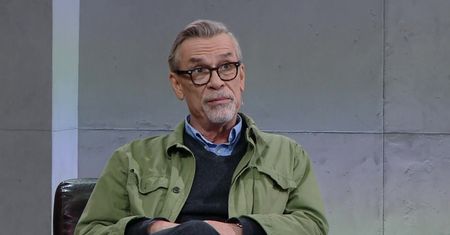 Rząd dogada się z Unią? "Morawiecki gra z nią w kulki"