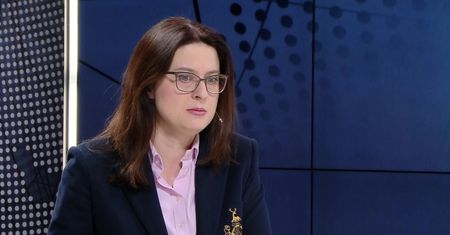 Koniec z długimi weekendami i dzieleniem urlopu. Absurdalny pomysł komisji kodyfikacyjnej