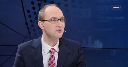 Polacy są przywiązani do lokat, choć na nich nie zarabiają