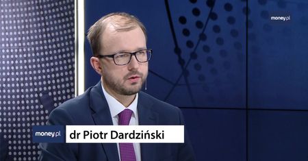 "Money. To się liczy". Jak humaniści mają się odnaleźć w biznesie