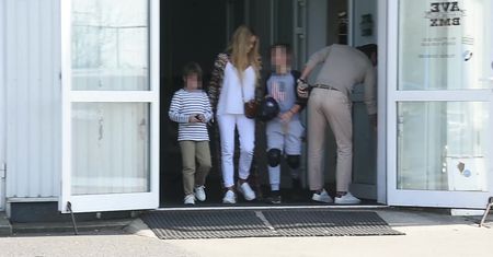 Wystylizowane Majdany z dziećmi w skateparku. Idealne rodzinne popołudnie?