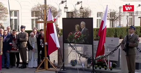 Apel pamięci. Obchody 8. rocznicy katastrofy smoleńskiej