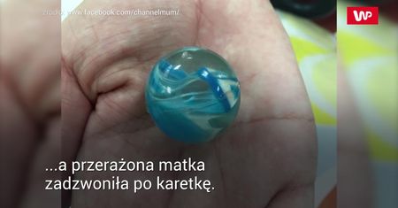 Dziecko zadławiło się popularną zabawką. Mama ostrzega