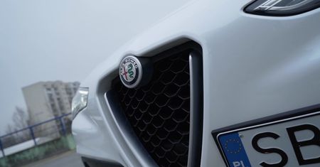 Alfa Romeo Stelvio - samochód na wielką podróż z rodziną