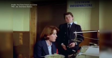 Nietypowa zapowiedź pociągu na dworcu